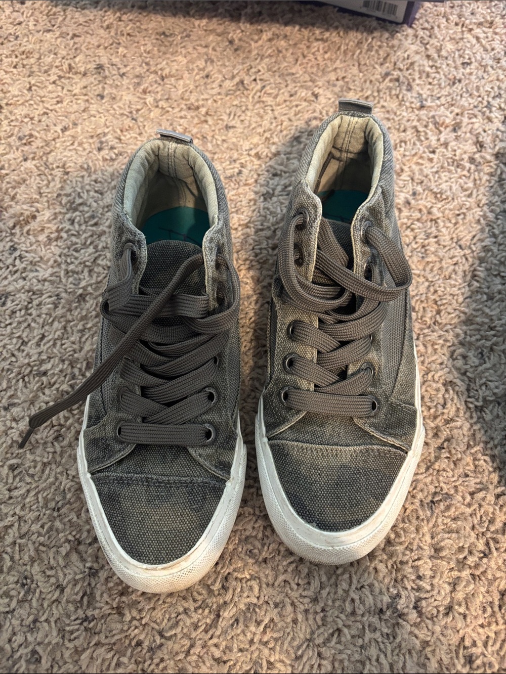Blowfish camo mids women's size 7